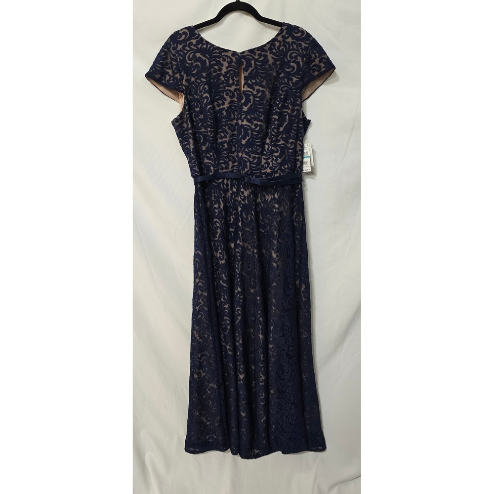 Alex Evenings women plus size‎ 16 short sleeve lace cocktail dress blue belted